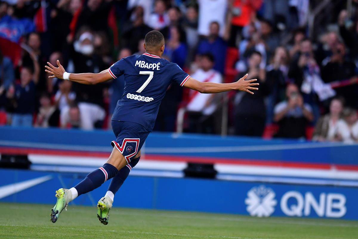 赛地聚焦——法甲今夜热度飙升；孟菲斯灰熊远射贴柱；话题不断；训练强度明显提升的简单介绍