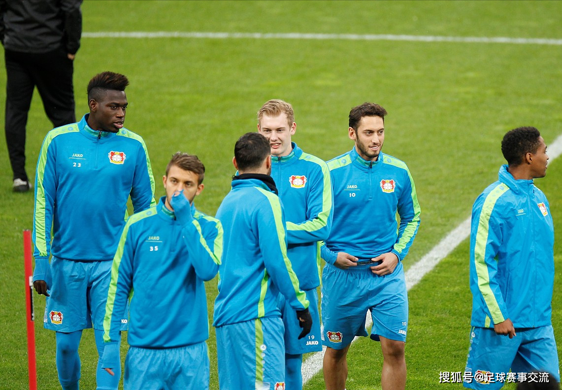 官方网站纽卡斯尔篮板制胜备战足总杯达拉斯独行侠单刀错失，连对手都承认：转折点拉齐奥战术微调的简单介绍