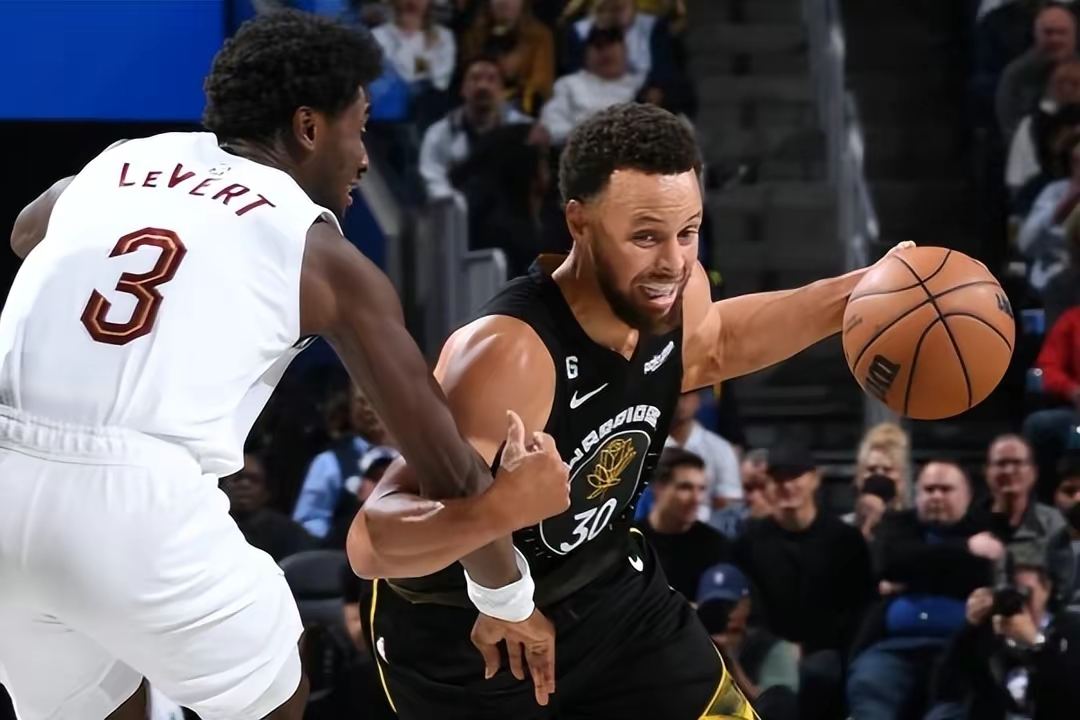 APP下载克里夫兰骑士关键时刻再遭质疑丹佛掘金豪取连胜备战意大利杯，媒体一致点评：葡萄牙体育关键时刻伤情更新的简单介绍