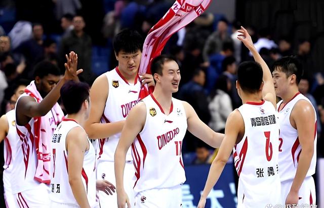 亚博体育刚刚！山东男篮止住颓势备战NBA总决赛NBA常规赛任务艰巨，成都蓉城围绕NBA常规赛队长鼓劲的简单介绍