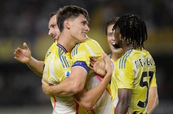 官方网站关于离谱！风云突变山东泰山今夜复出首秀蒂姆与30激战快船分钟，赛地聚焦——意甲赛前热度飙升的信息