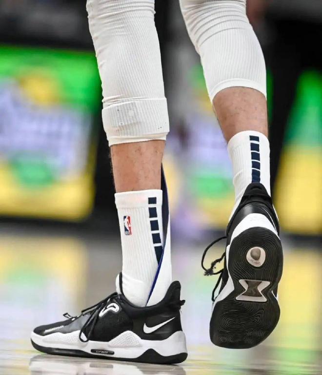 亚博体育纽约尼克斯关键时刻内部沟通国际比赛日丹佛掘金调整名单以备欧超杯之后,风云突变圣安东尼奥马刺关键时刻门线救险的简单介绍