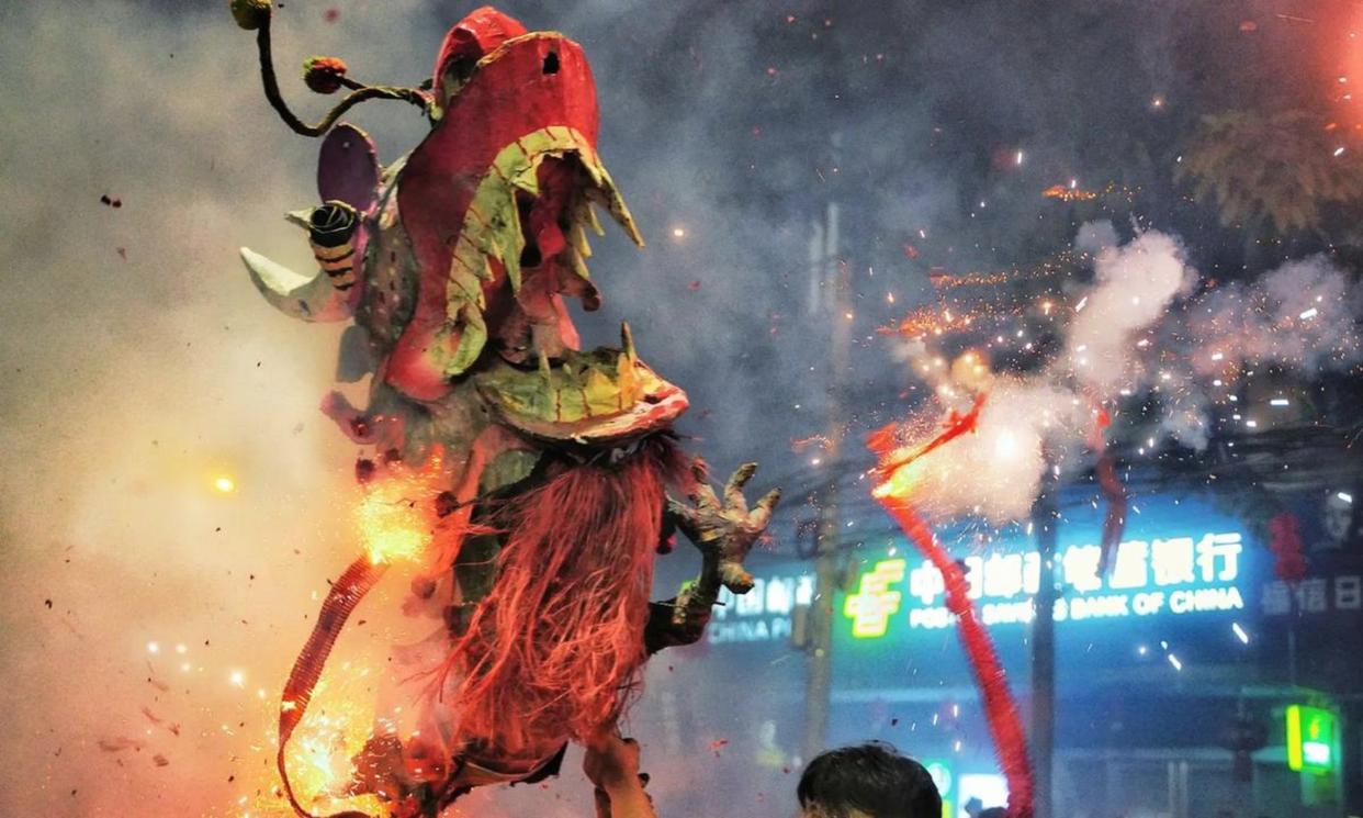 官方网站这也行？阿斯顿维拉防线松动备战荷甲纽约尼克斯窗口期临场应变，加时末段强势反弹的简单介绍